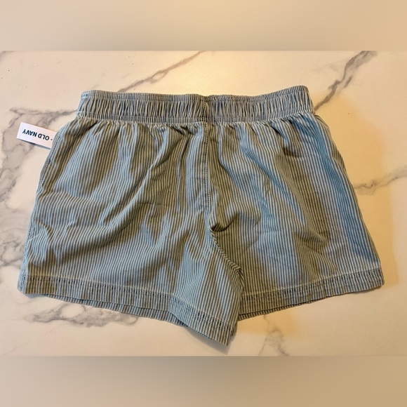 Youth Old Navy High-Rise Blue and White Striped Shorts - Picture 4 of 6